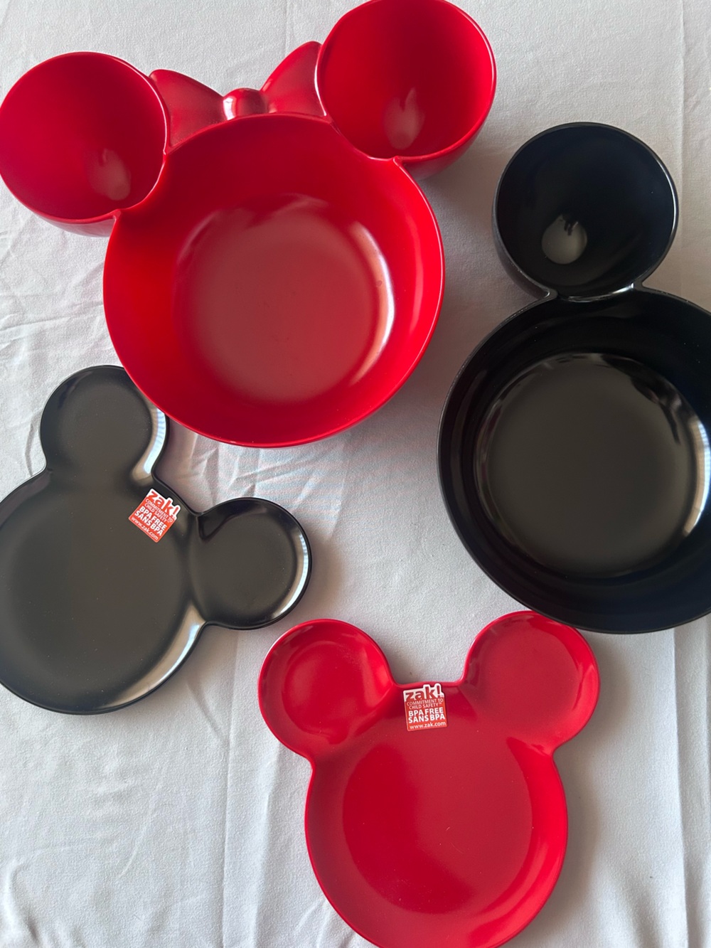 Disney Plates & Bowls